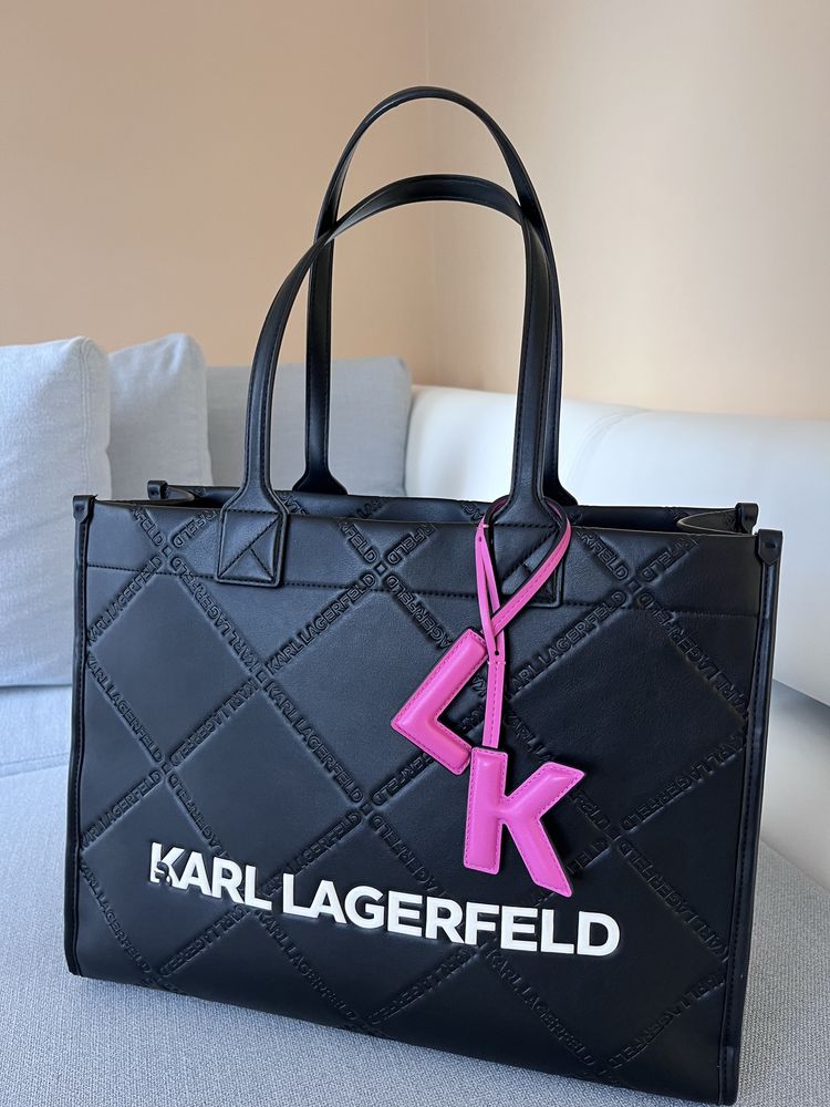 Чисто нова чанта Karl Lagerfeld – с калъф