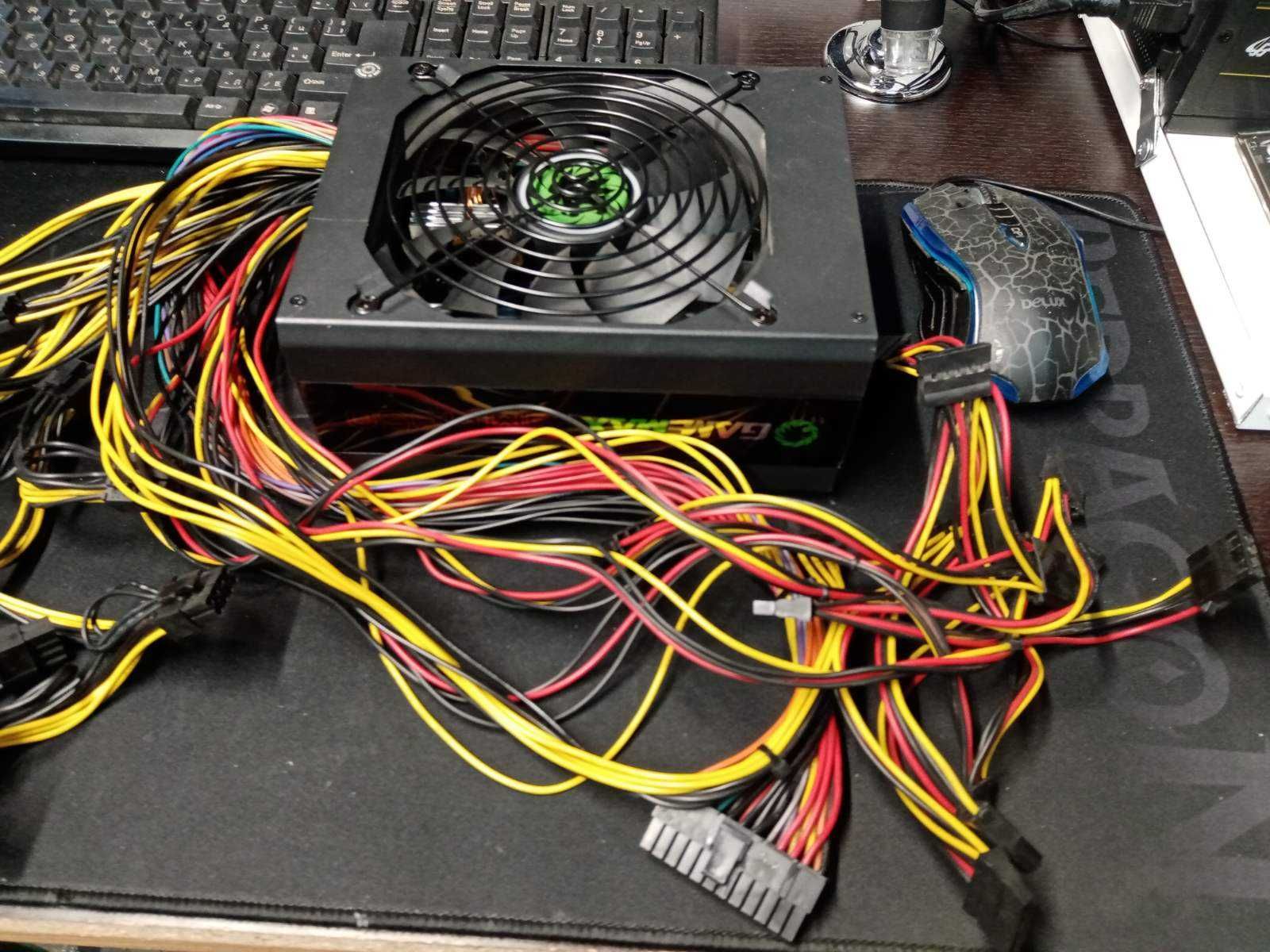 1350W 80+ Gold захранване GameMax