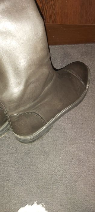 Ботуши  38 номер