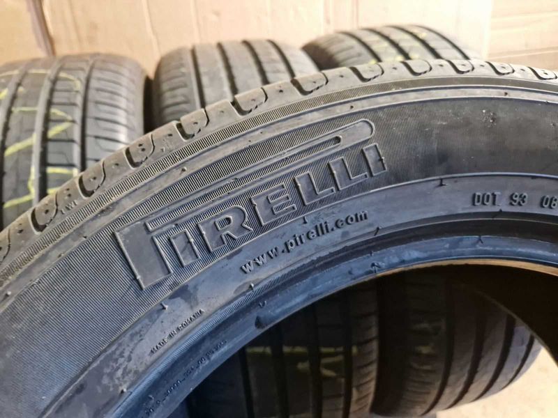 4 Pirelli R19 235/55
летни гуми DOT3319