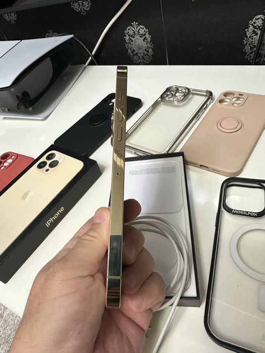 Iphone 13 Pro Max 512 Gold Impecabil 5 Huse