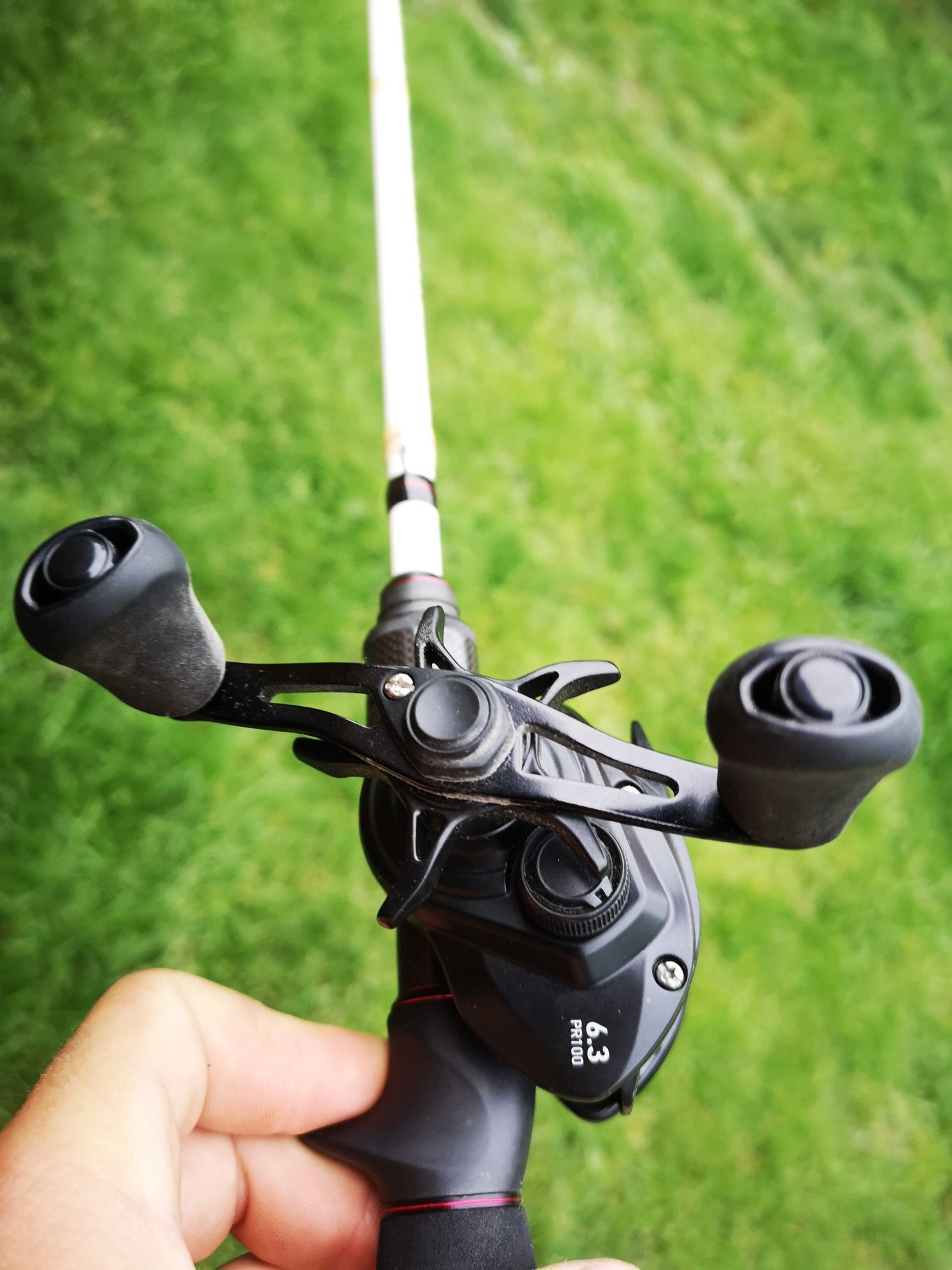 Mulineta Daiwa Baitcast PR100L