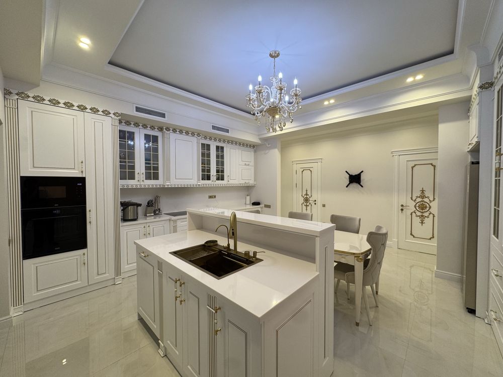 Продаю участок 8 комнитная Luxury Ремонт