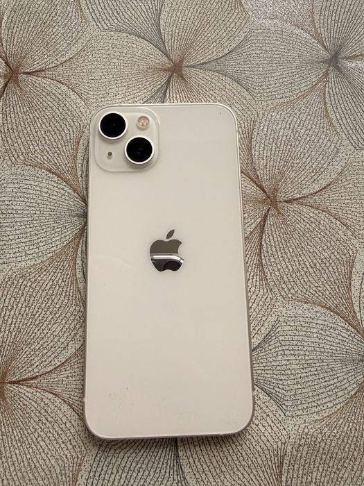 Продам IPhone 13 128