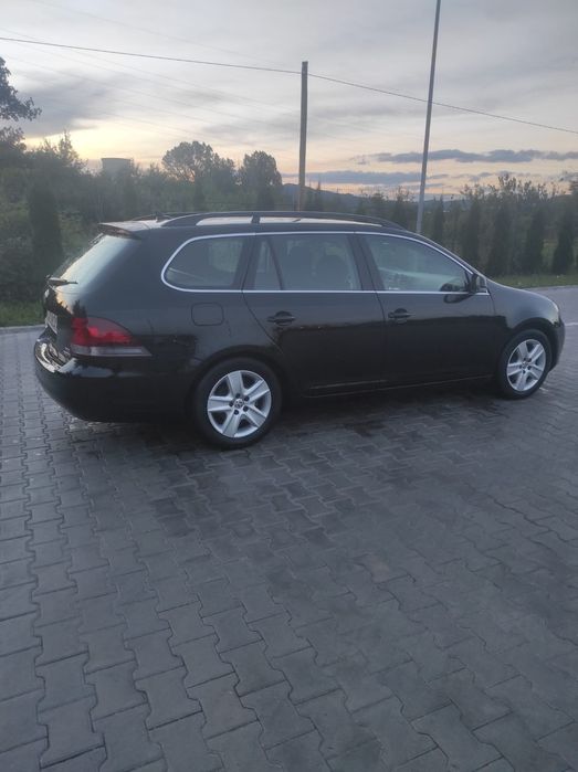 Vând golf 6 fabricatie 2010.motor 1,6 TDI diesel