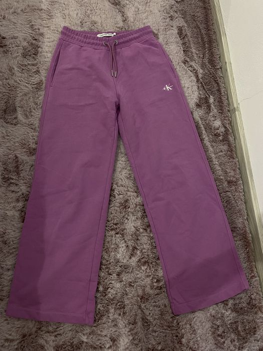 долнище на Calvin Klein