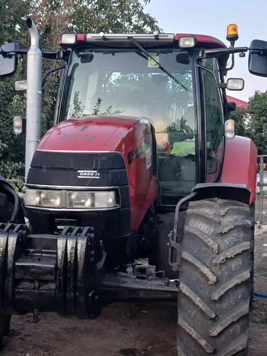 Tractor Case Maxxum