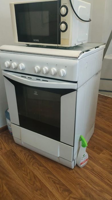 Газплита в рабочем состоянии.