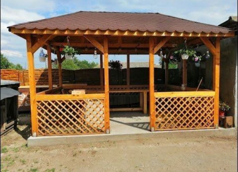 Foisoare din lemn de gradina