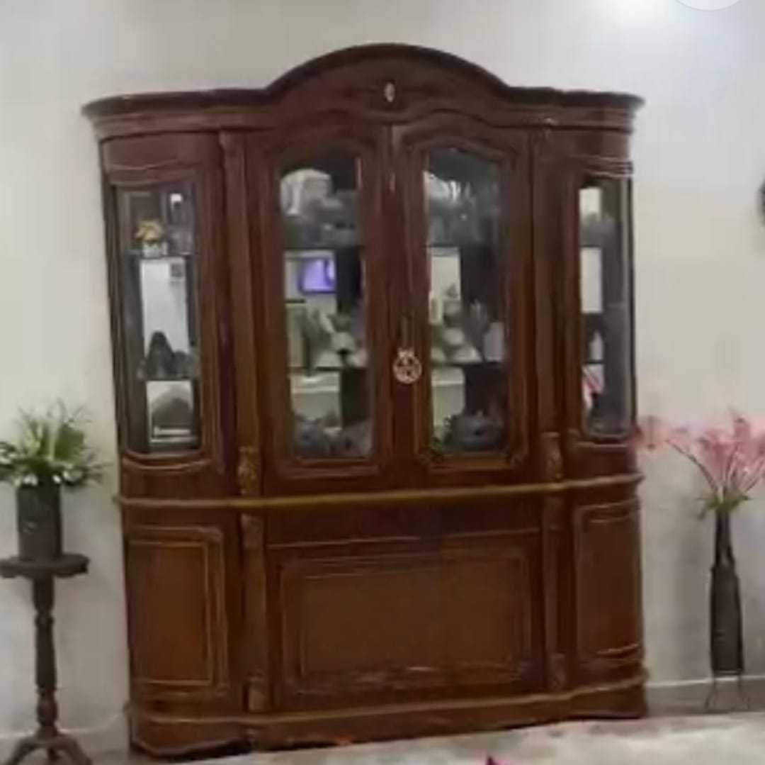 Продам сервант стенку