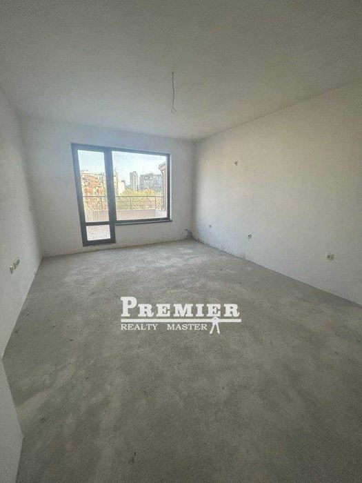 Продава се Тристаен апартамент в Бургас, Изгрев - 120 кв.м за 1649 €/кв.м - Снимка #6