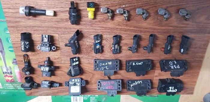 датчик коленвала 1.6 1.8 2.0