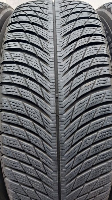 Зимни гуми 235/60/18 Michelin Pilot Alpin 5 Suv 4 броя