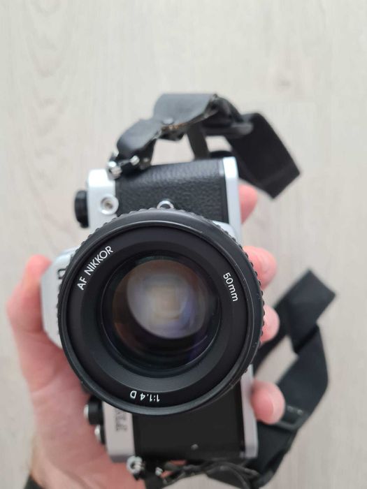 Obiectiv Nikon Nikkor 50mm F/1.4 AF, în stare foarte bună, Montura F