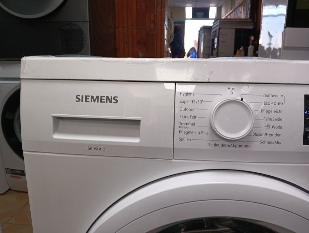Чисто нова пералня  Siemens IQ 500  9кг А+++  2 години гаранция!