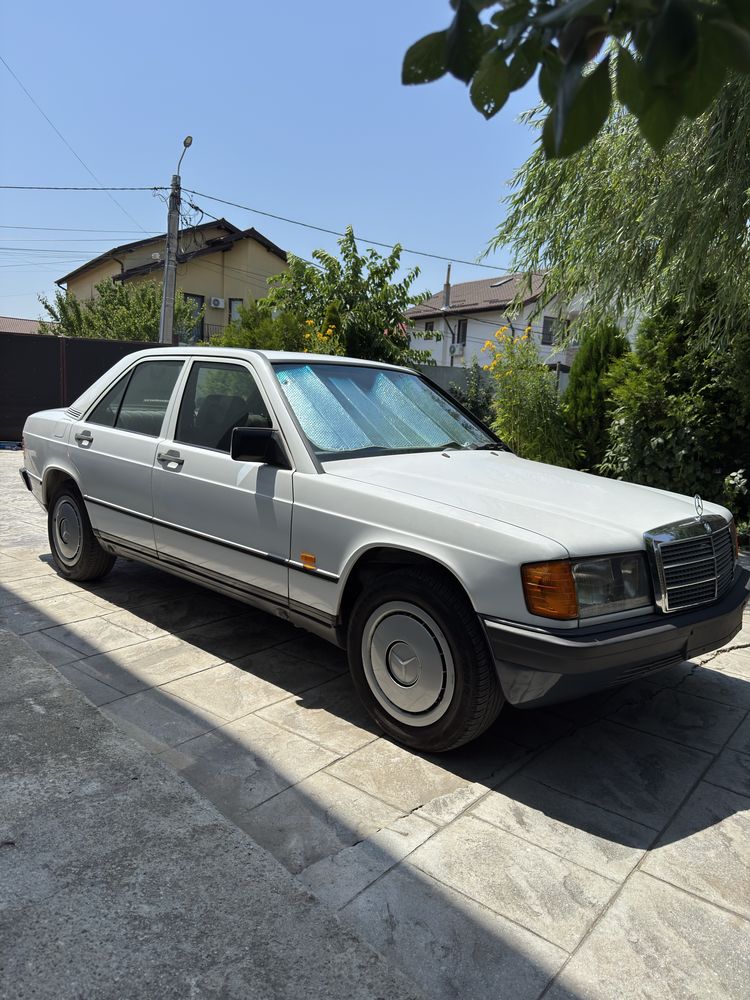 Mercedes 190e w201 1988 perfect!