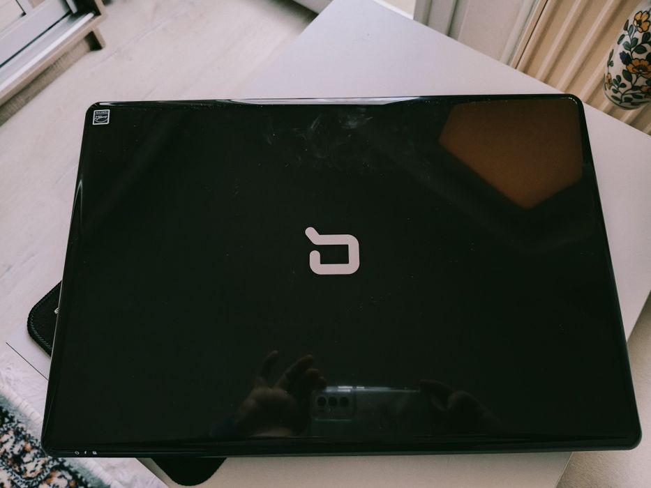 Laptop Compaq presario  CQ71