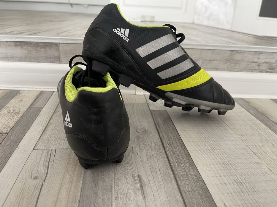 Adidas Nike бутонки