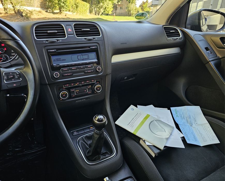 VW Golf 6 1.4TSI HIGHLINE ÎncălzireScaune Clima Pilot SenzoriParcare