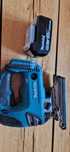 Makita ferestrău pendular pe acumulator