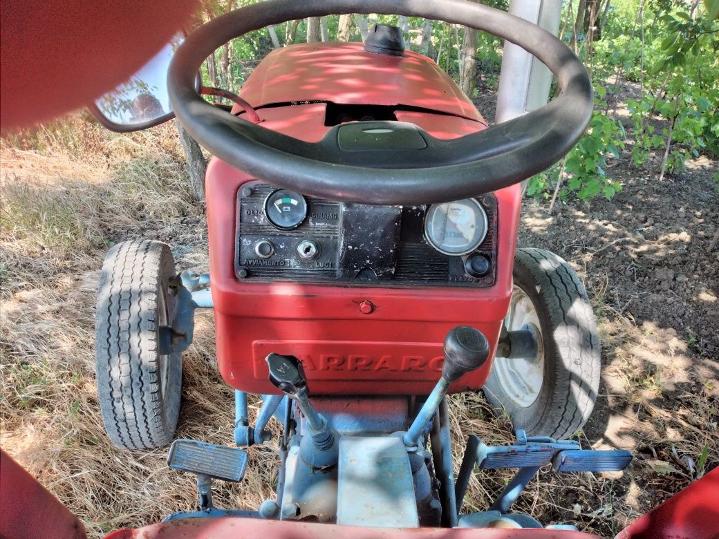 Tractor carraro cu carte de România