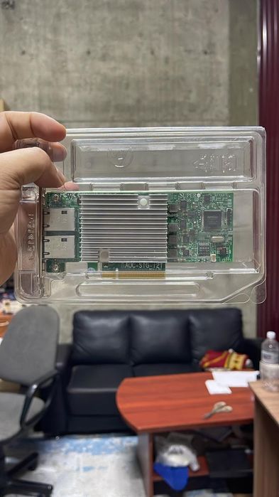 Сетевая карта Supermicro AOC-STG-i2T (2×10Gb Ethernet)