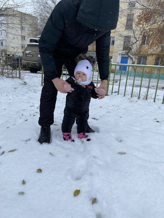 Продам комбез на девочку