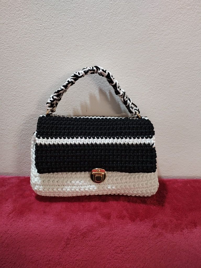 Genți, flori, buchete de flori crosetate, handmade