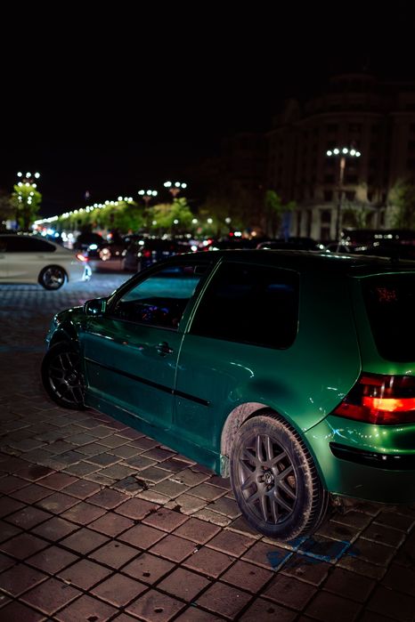 Vand golf 4 coupe 1.6 benzina