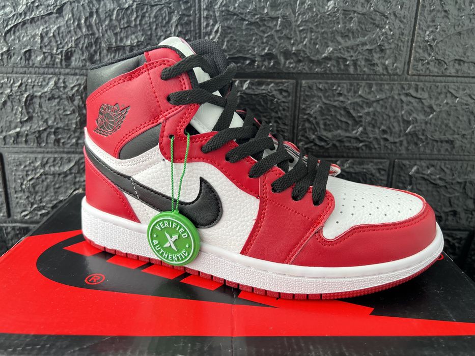 Jordan 1 Chicago 40 44