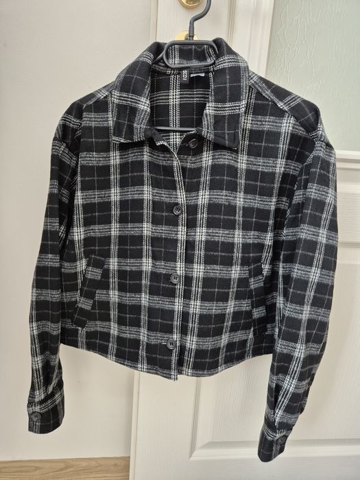 Ново яке тип риза H&M