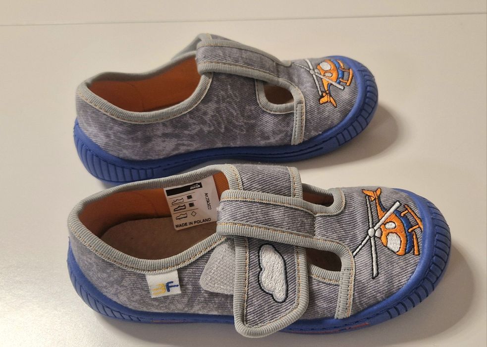 Детски пантофи за момче, размер 27