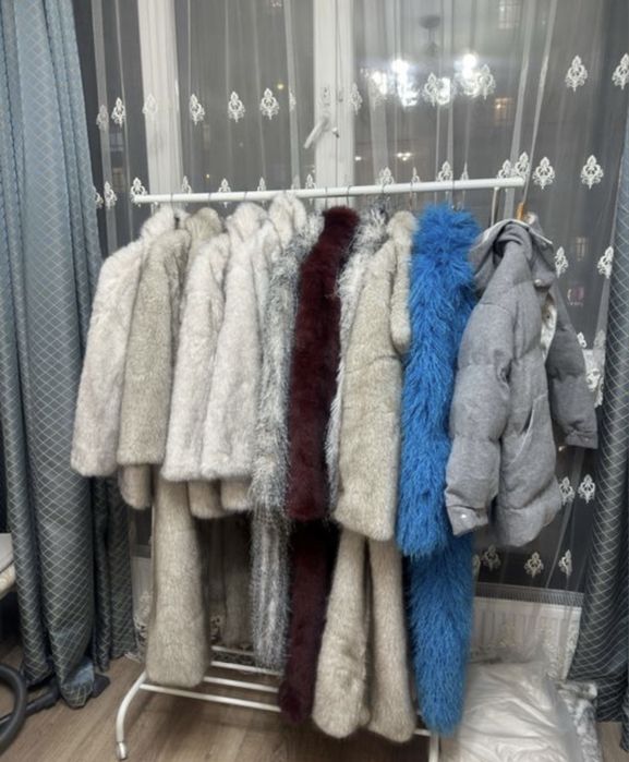 Шубки куртки продается