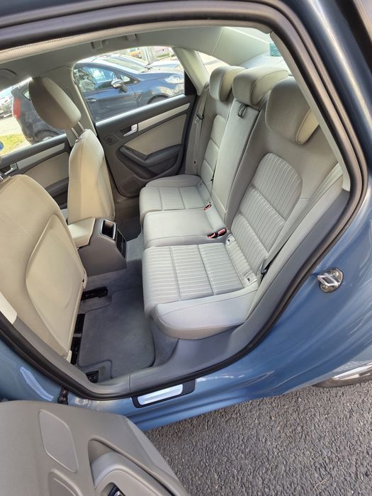 Vand Audi A4 B8!