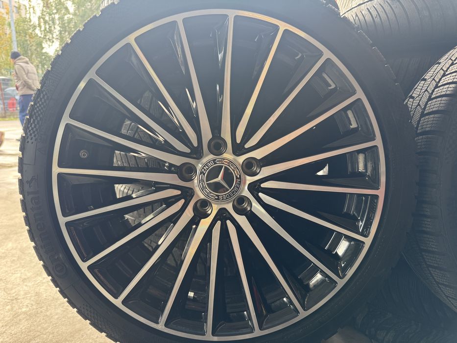 Jante originale Mercedes AMG R19 C class A206 W206 echipate iarna 2024