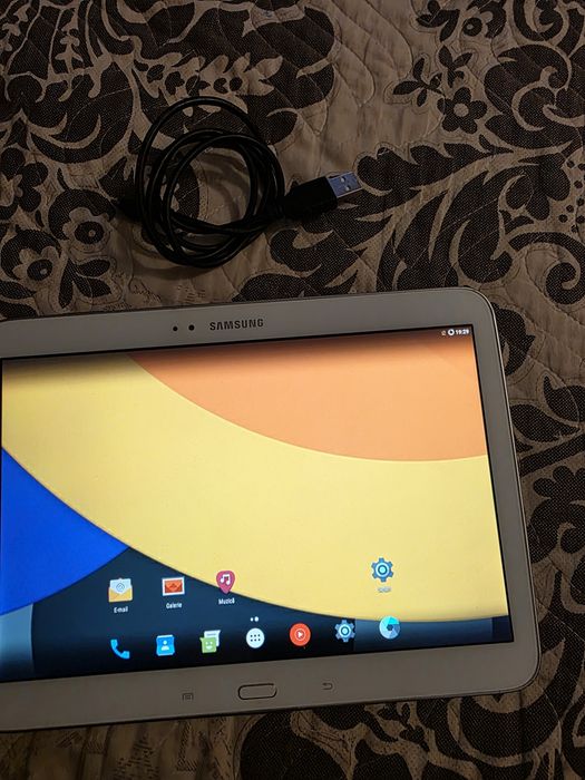 Samsung Tab 3 cu sim wifi perfecta