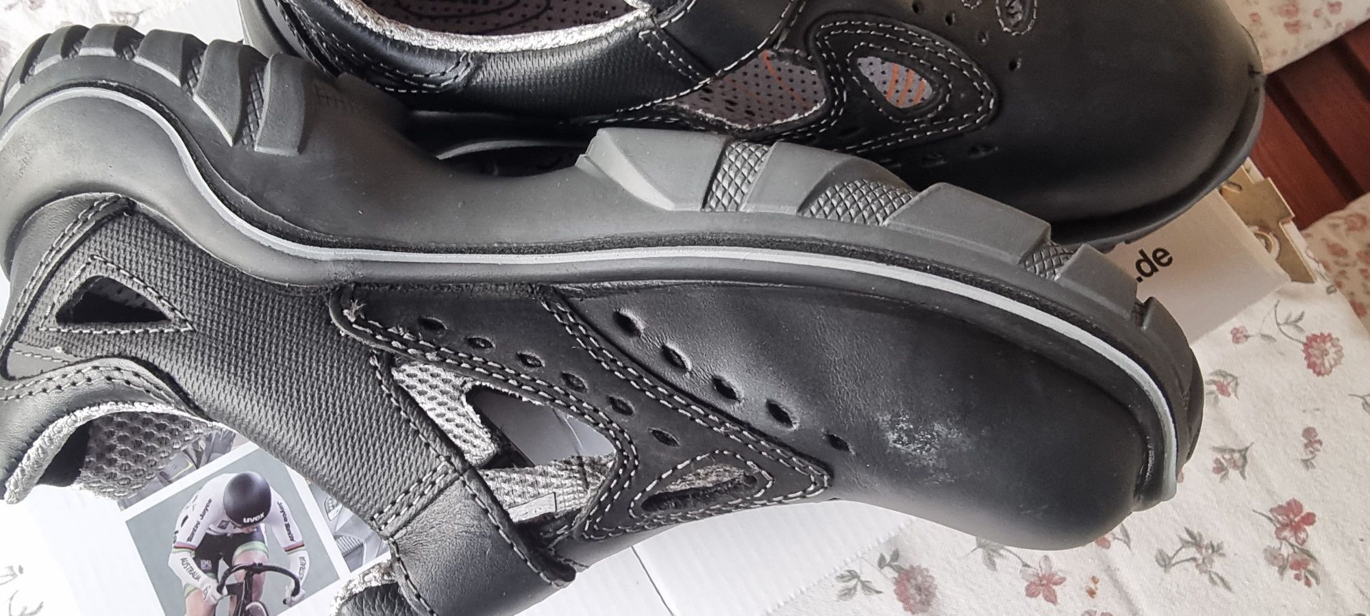 Pantofi de protectie UVEX nou marime 38