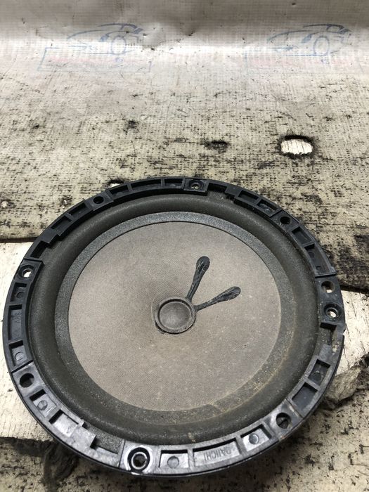 boxa dreapta fata  fiat albea 2003