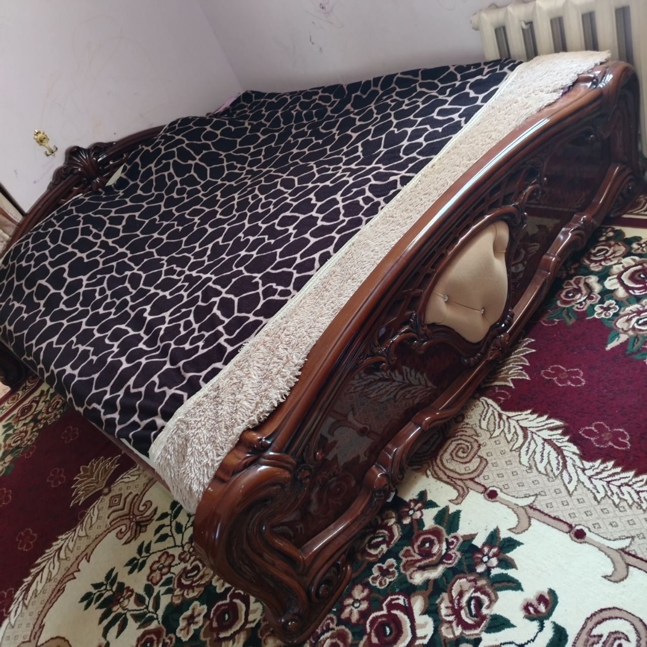 Спальный гарнитур комплект. Детский шкаф.