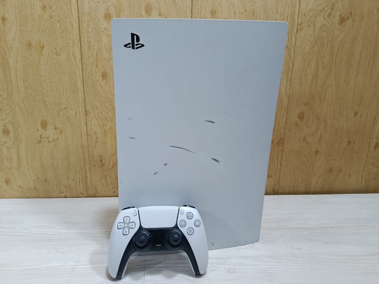 Продается Sony PlayStation 5