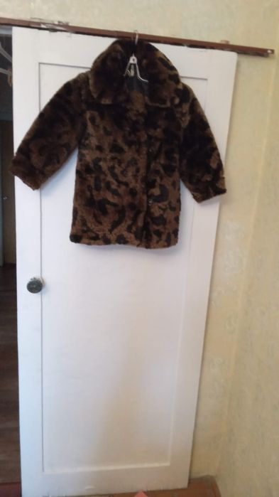 Продам детскую шубку