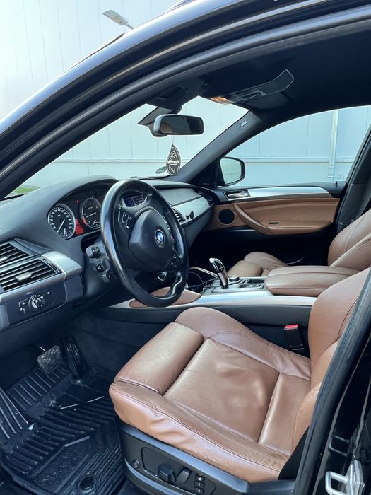 BMW X6 2013 Facelift –3.0 Diesel, 245 CP – Negru / Interior Coniac