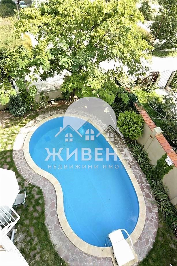 Продава се Хотел в к.к. Св.Св. Константин и Елена - 725 кв.м за 1366 €/кв.м - Снимка #10