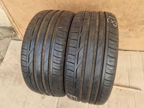 2 Bridgestone R18 245/40
летни гуми
DOT4217