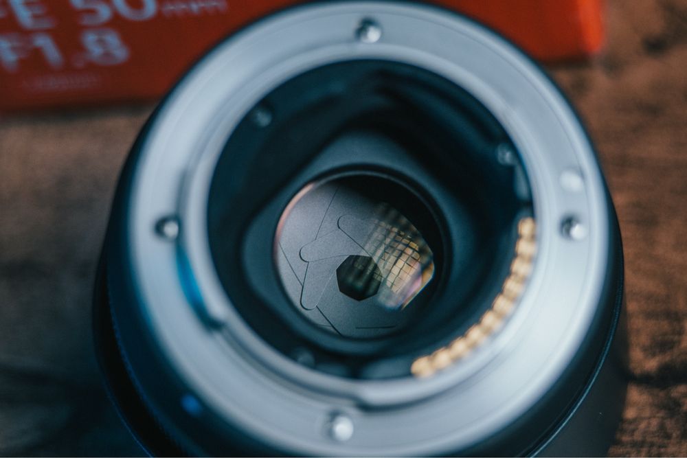 Обектив SONY FE 50mm f/1.8 в ГАРАНЦИЯ