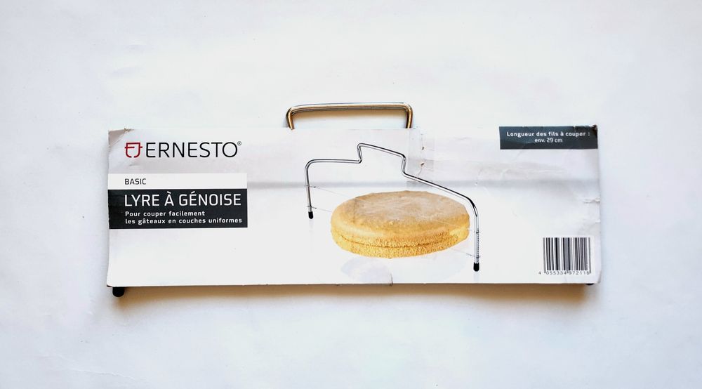 Feliator pentru blat de tort cu 2 fire de taiere zimtate - NOU