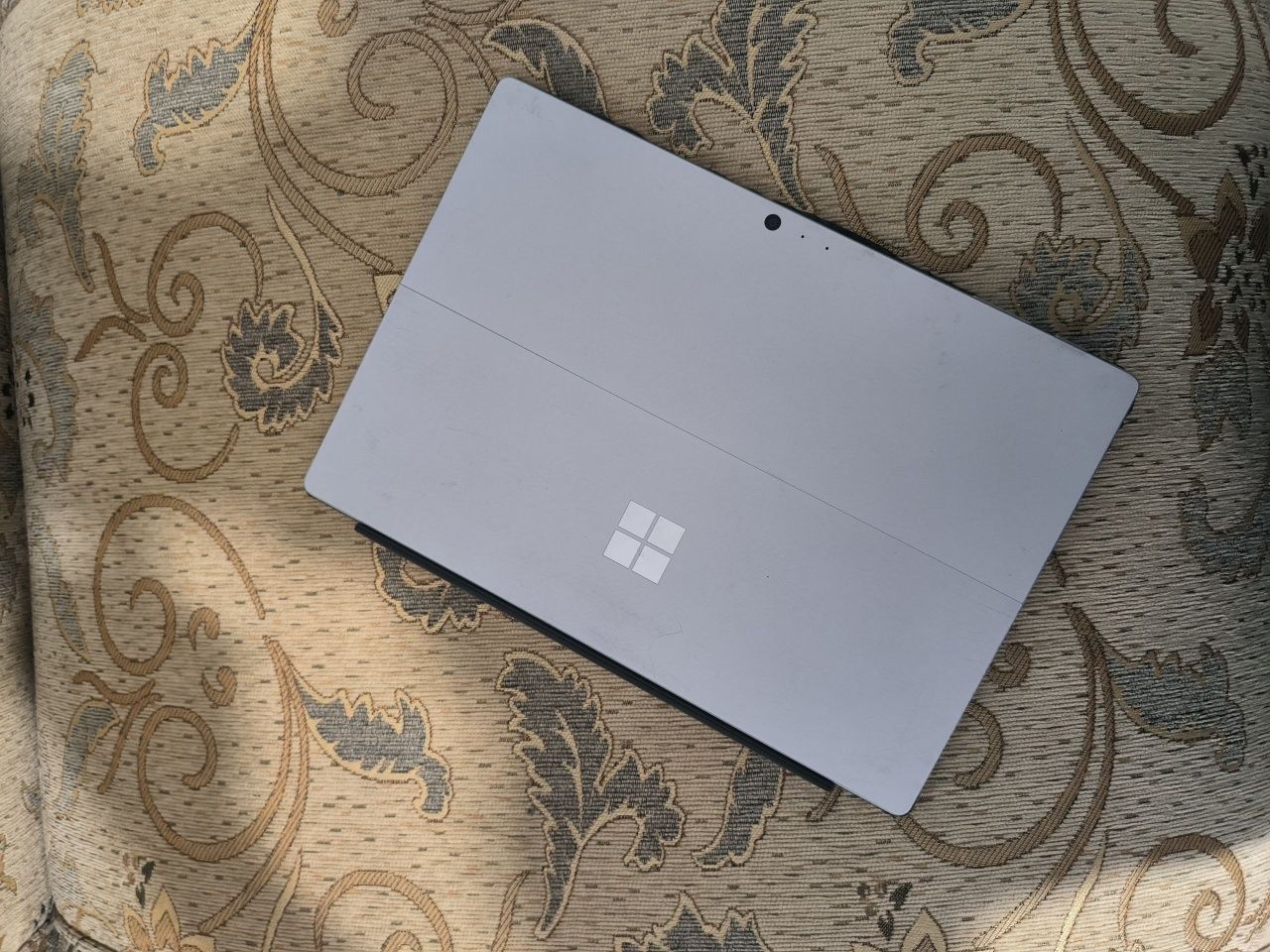 Microsoft Surface Pro 5 i7  8/256