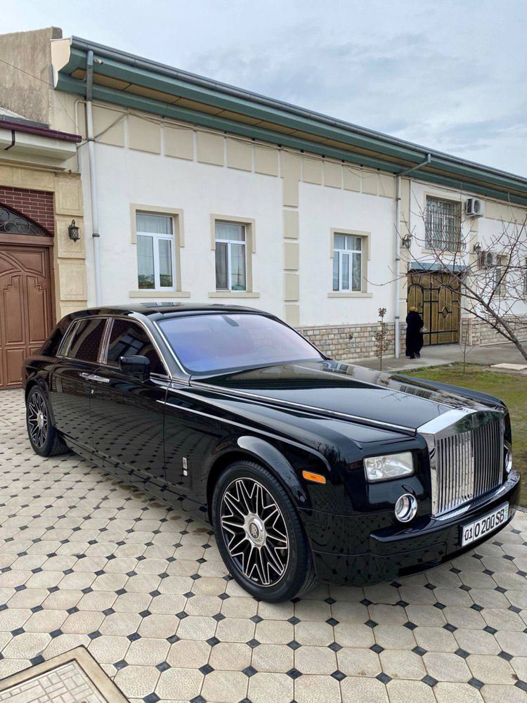 машины в ассортимента!!! Ролс Ройс Мерседес бенз Тойота
