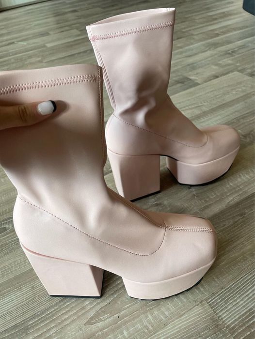 Дамски обувки на ток