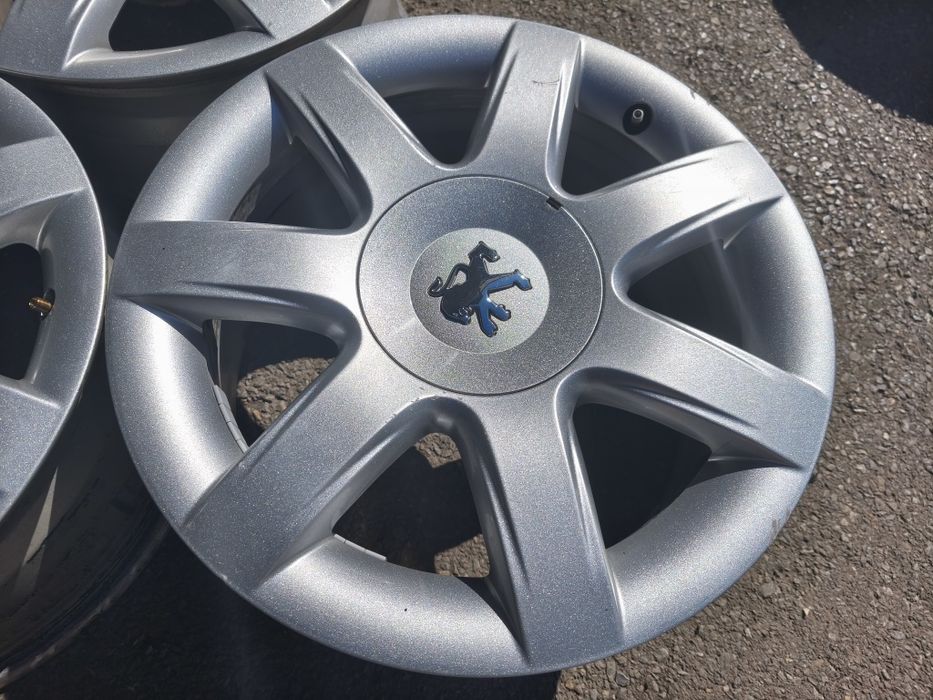 16" оригинални алуминиеви джанти за Peugeot 807/Fiat/Alfa Romeo.